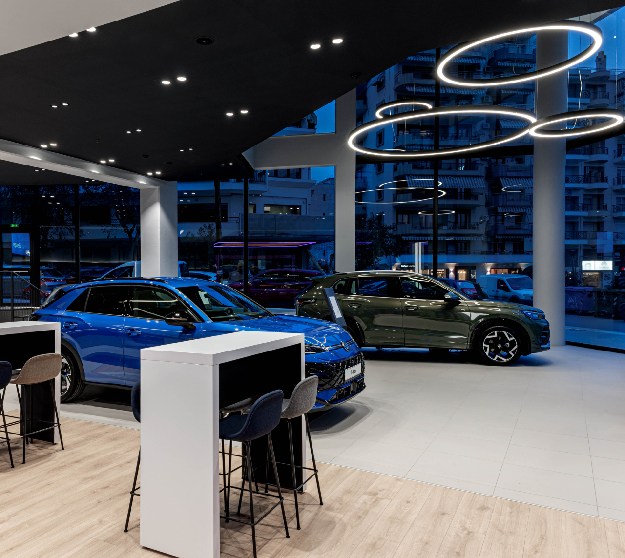 VW_Karenta_Mandilas_1280x1143_09